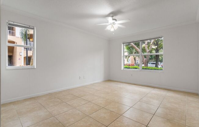 2 beds, 1 bath, 1,015 sqft, $2,050, Unit 02 - 202