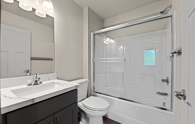 3 beds, 2 baths, 1,000 sqft, $2,150, Unit Unit 401