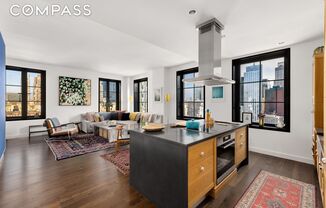 425 W 50 ST