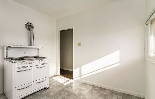 2432 Webb Ave #A - 1 bedroom | 1 bath