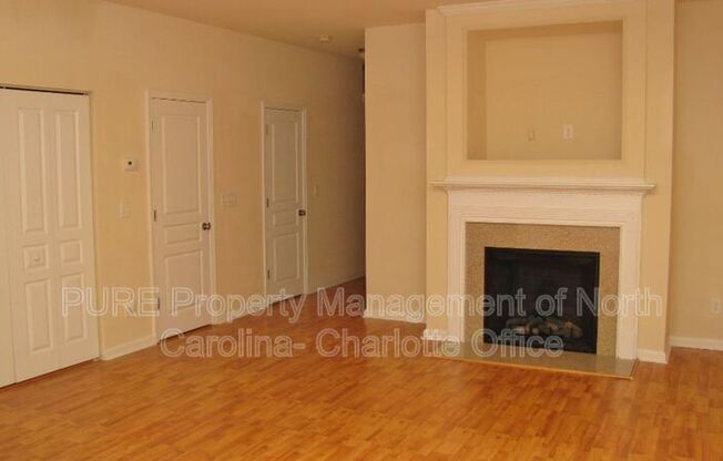 13647 Calloway Glen Dr