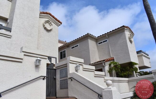 Charming 3-Bedroom Condo in the Heart of La Jolla – A Must-See!