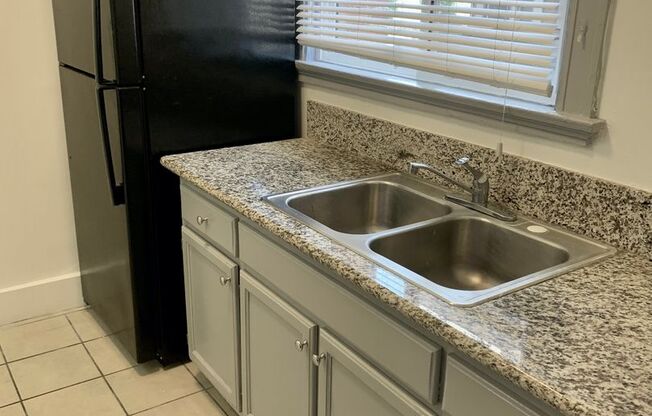 Studio, 1 bath, $1,290, Unit 205