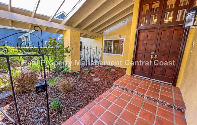 AVAILABLE MAY - 3 Bedroom / 2.5 Bathroom Home in SLO