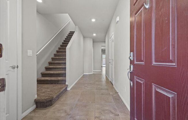 Large 5-Bedroom 3-Bathroom Home in Gated Community!