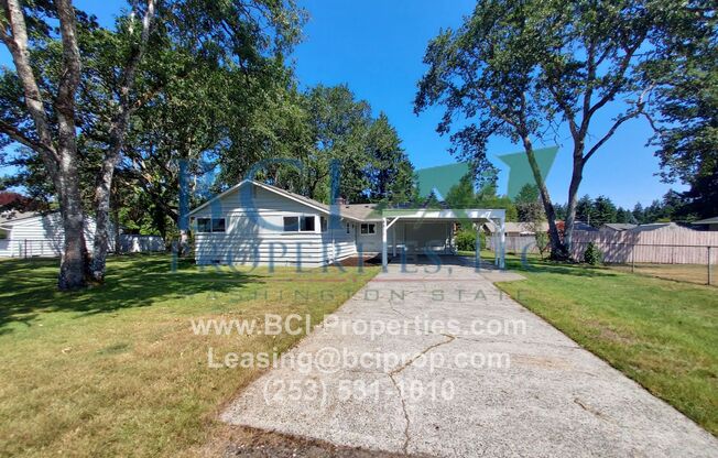 JUST REMODELED!! THIS 3 BEDROOM AVAILABLE 6/15!