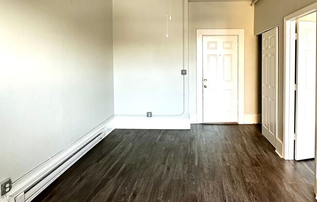 1 bed, 1 bath, 435 sqft, $1,595, Unit 529