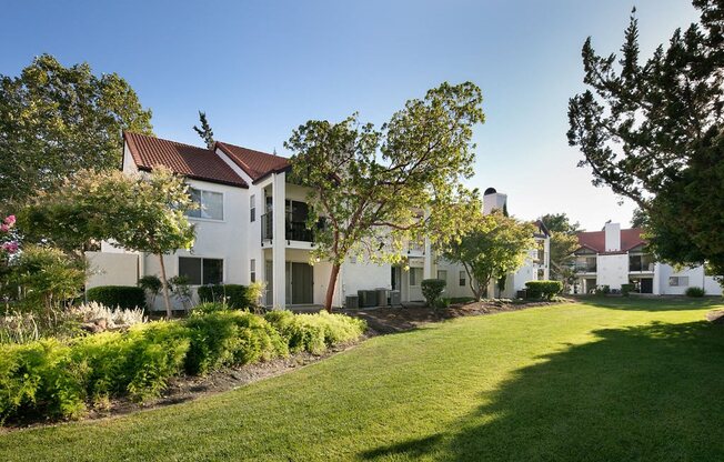 Stunning Apartment Facade Surrounded by Perfectly Trimmed Grass at Laurel Creek, Fairfield, California