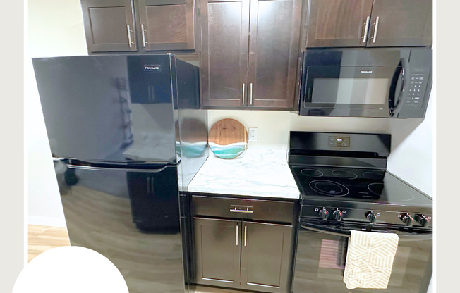 1 bed, 1 bath, 748 sqft, $845, Unit 5-217