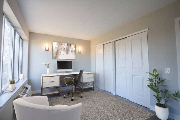 171 WELLINGTON CT