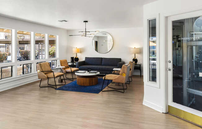 Leasing Center