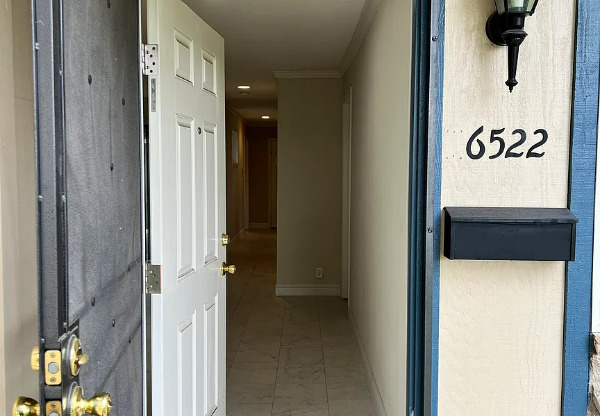 6522 MAYWOOD LN