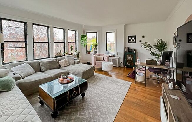 2542-46 W. Summerdale