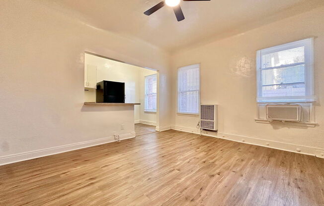 1172 N HAMPSHIRE AVE