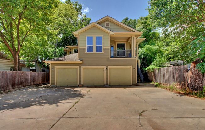 705 NELRAY BLVD