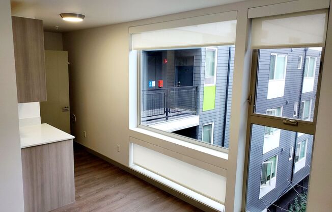 Studio, 1 bath, 167 sqft, $999, Unit A405
