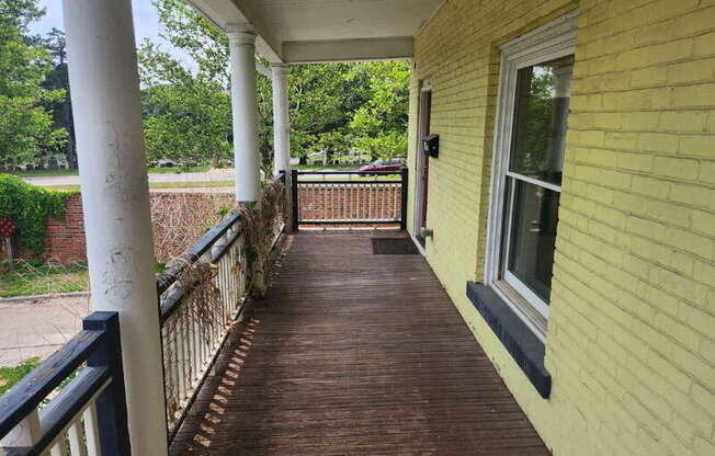 2009 PLEASANT ST