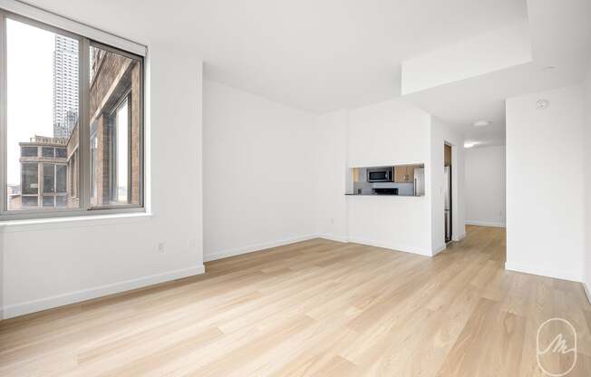 Studio, 1 bath, $4,100, Unit 4I
