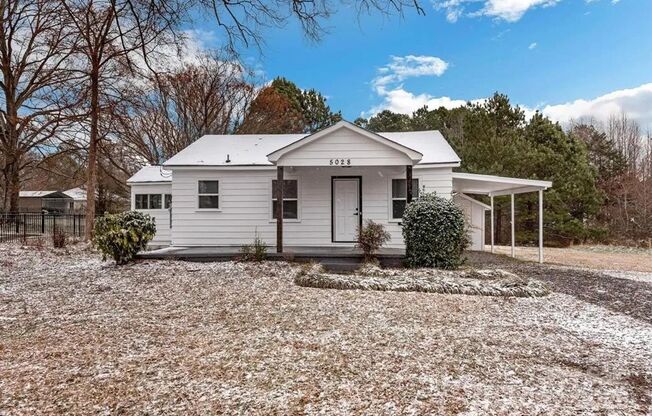Welcome to this Beautiful Newly Renovated 2-bedroom, 1-bathroom home located in the desirable Mint Hill, NC.