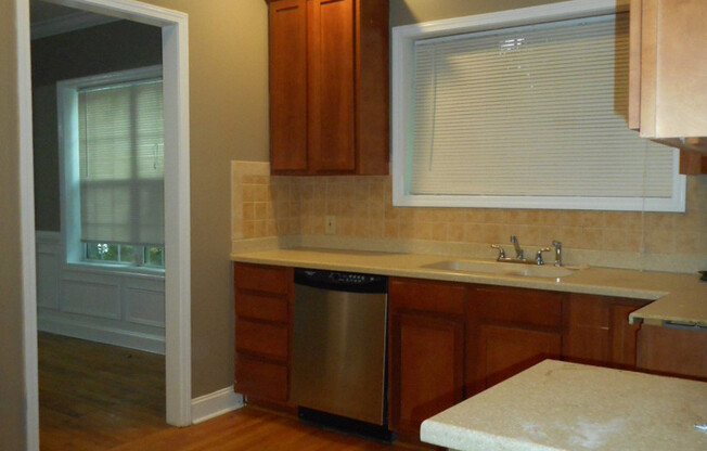 2 beds, 2 baths, $1,725