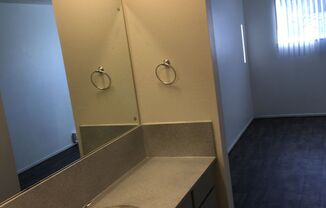 1 bed, 1 bath, 600 sqft, $995, Unit 10A