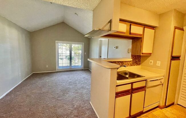 1 bed, 1 bath, $1,195, Unit # 308