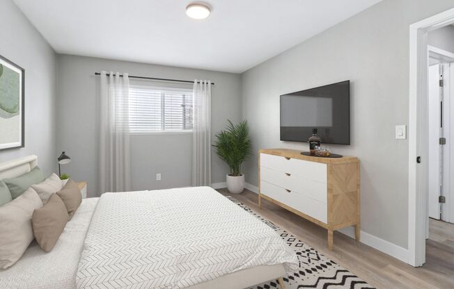 3 beds, 3 baths, 1,140 sqft, $3,895, Unit 210