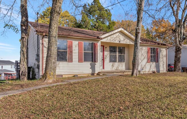 Newly Renovated 3Bedroom/2Bath Home in Whites Creek!