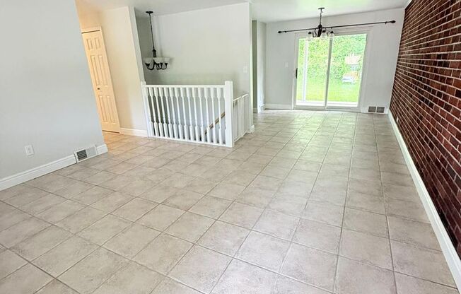 Spacious 3-Bedroom 1.5 - bathroom Home for Rent