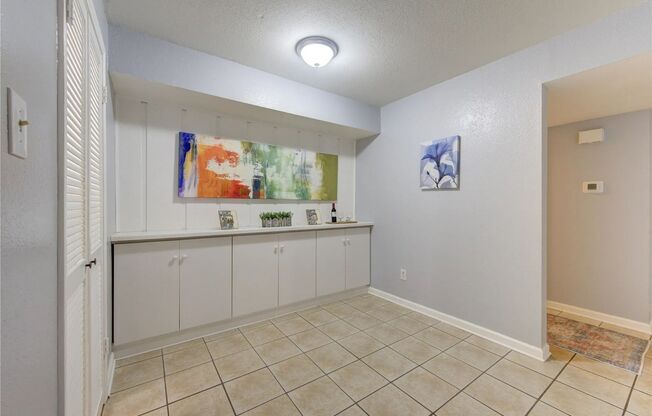 Newly Renovated 1 Bedroom 1 Bathroom  Available