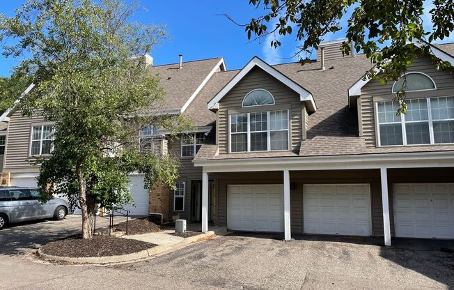 1 bed, 1 bath, 800 sqft, $1,725, Unit 5968202RP-1