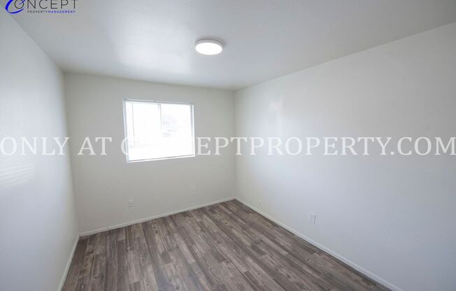 2 beds, 1 bath, 810 sqft, $1,299, Unit 34
