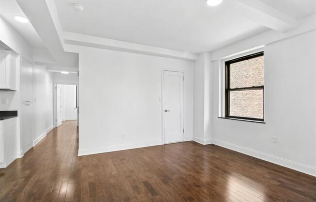 253 W 72nd St 616