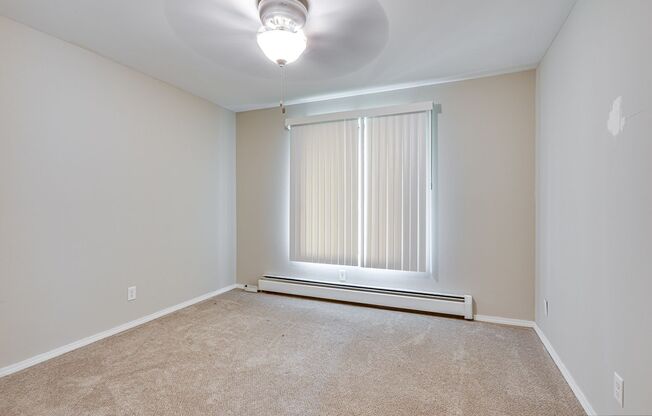 1 bed, 1 bath, 740 sqft, $999, Unit 2204-07