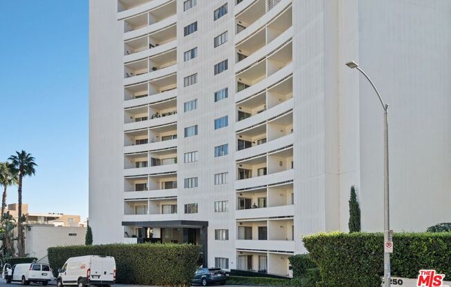 1 bed, 2 baths, 1,260 sqft, $3,700, Unit 507