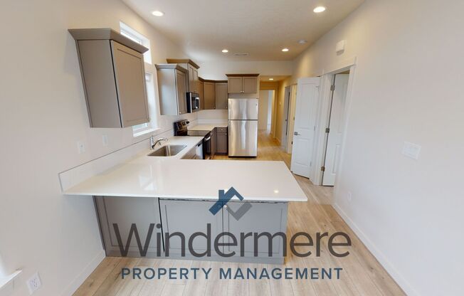 3 beds, 2 baths, 1,064 sqft, $1,895, Unit 1412 Artesia
