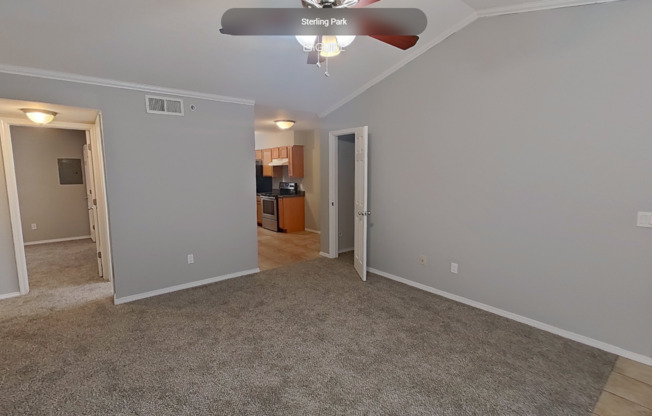 2 beds, 1 bath, 925 sqft, $825