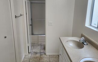 1 bed, 1 bath, $2,075, Unit 2