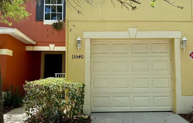 3/2.5 Townhouse For Rent in SouthMeadow