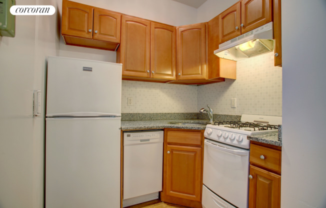 127 West 72nd St