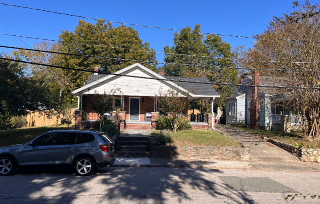 105 DUNSTAN AVE