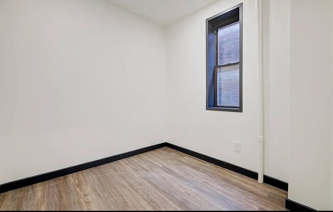 1 bed, 1 bath, $3,077, Unit 4H