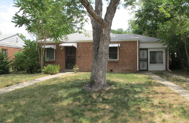 Great 3 bed/1bath Ranch style home