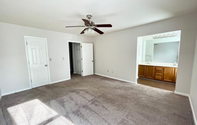 2 beds, 2.5 baths, $1,650