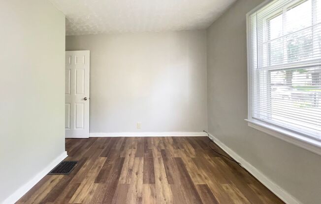 2 beds, 1 bath, $1,000