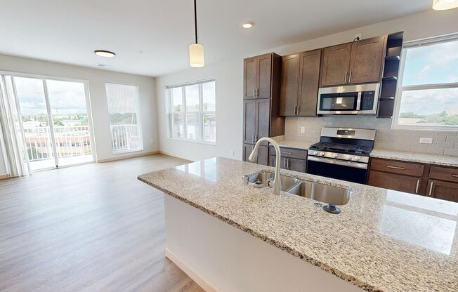 1 bed, 1 bath, 756 sqft, $1,715, Unit #501