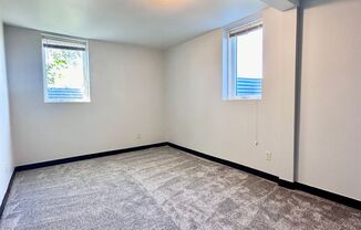 1 bed, 1 bath, $725, Unit 959 4th St SW