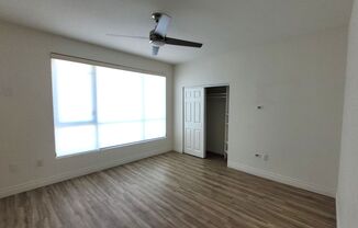 1 bed, 1 bath, $3,000, Unit # 706