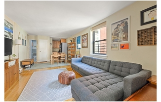 439 E 88 ST