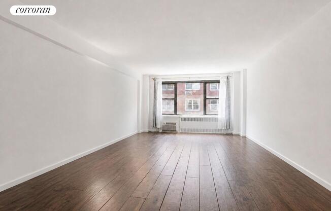 420 E 55 ST